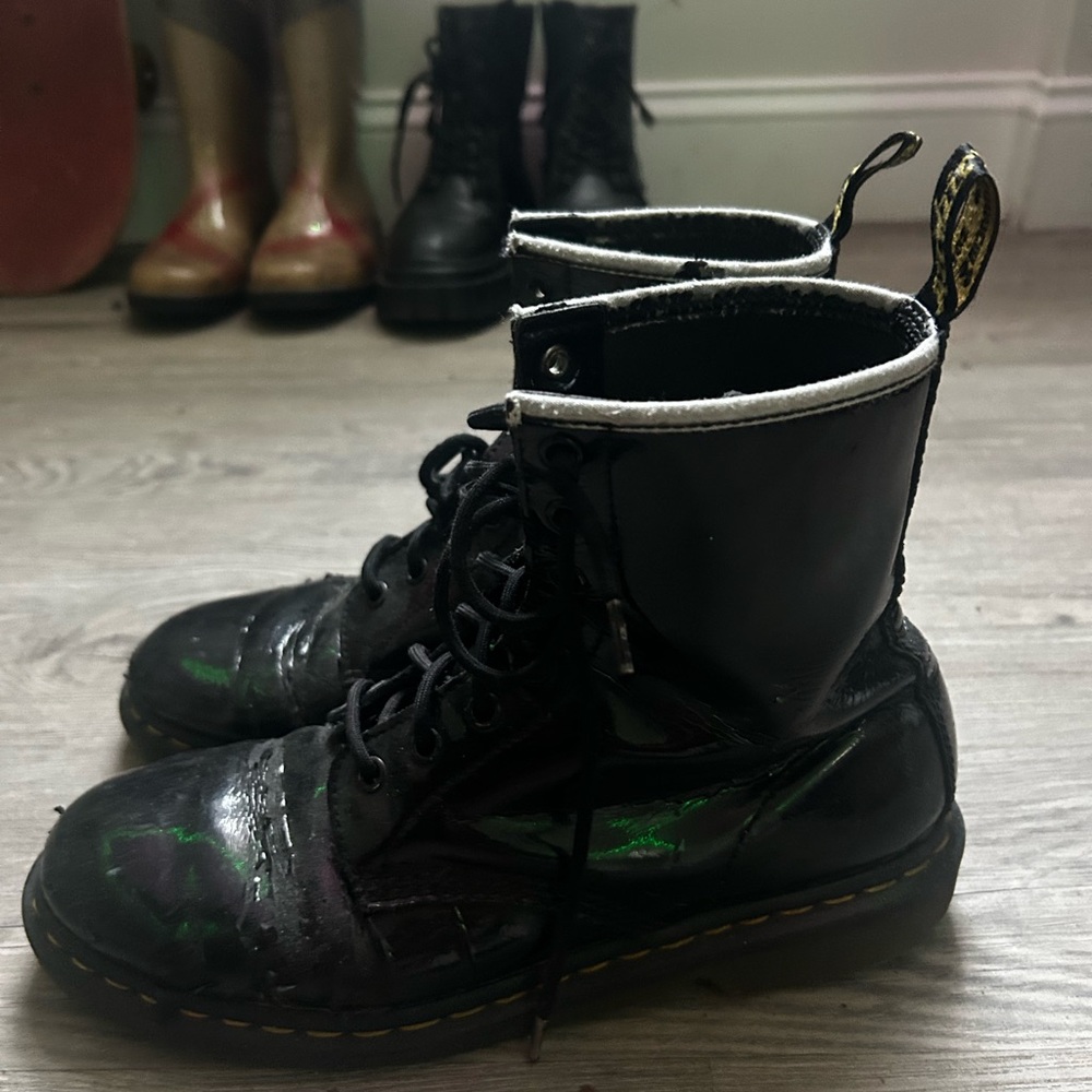 Black girls doc martens